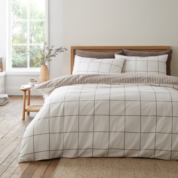 Kremowa/szarobrązowa flanelowa pościel dwuosobowa 200x200 cm Brushed Regal Check – Bianca