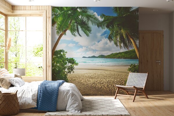 Fototapeta Plaża z palmami i błękitną wodą, Fototapety Morze i Plaża, Popularne Fototapety, u53753 - Tapeko.pl