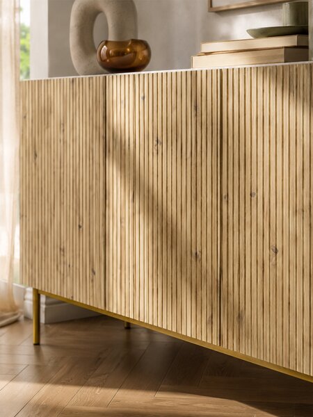 Komoda Nicole 200 cm czterodrzwiowa - biały / dąb artisan / złote nóżki
