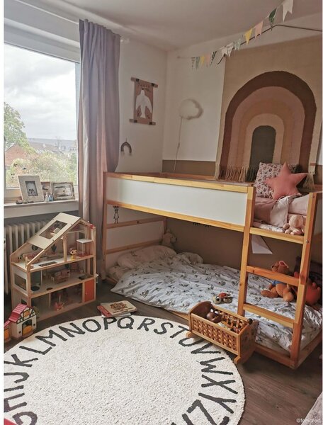 Kremowy bawełniany dywan dziecięcy tkany ręcznie odpowiedni do prania ø150 cm ABC Natural Black – Lorena Canals