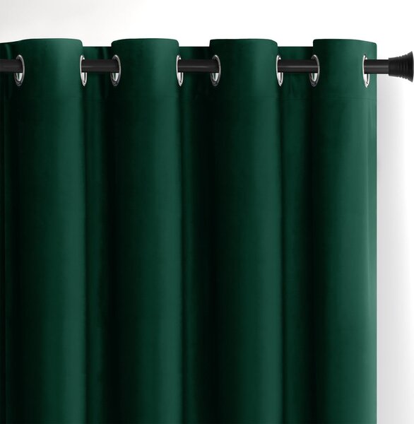 Ciemnozielona aksamitna zasłona częściowo zaciemniająca (dimout) 140x245 cm Eyelets – Restilo