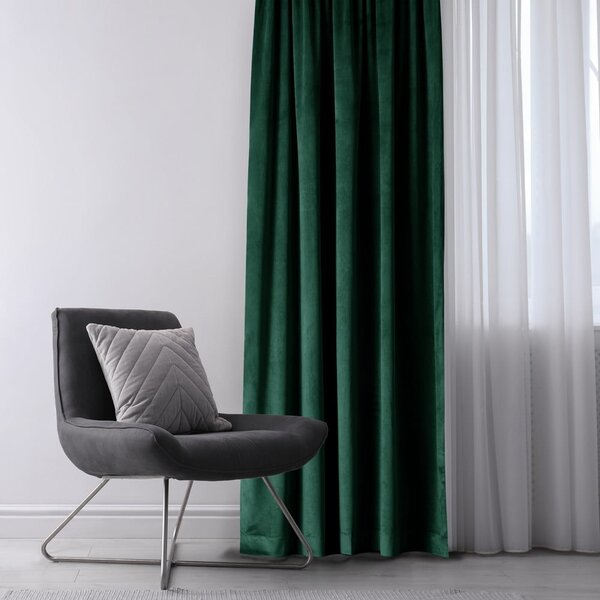 Ciemnozielona aksamitna zasłona częściowo zaciemniająca (dimout) 140x245 cm Eyelets – Restilo