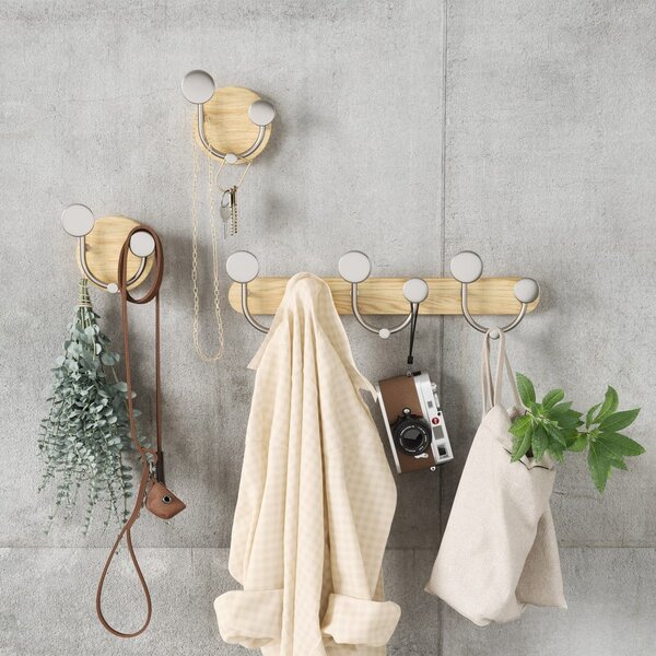 Biały aluminiowy wieszak ścienny Melody – Umbra
