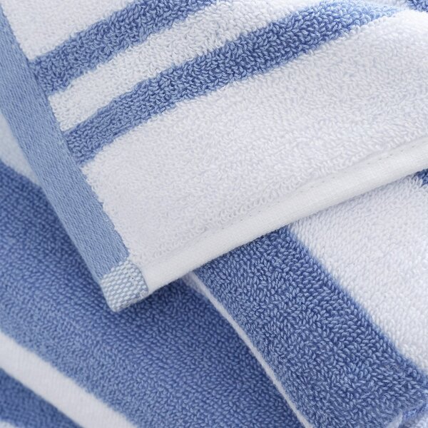 Biały/niebieski bawełniany ręcznik kąpielowy 90x140 cm Stripe Jacquard – Bianca