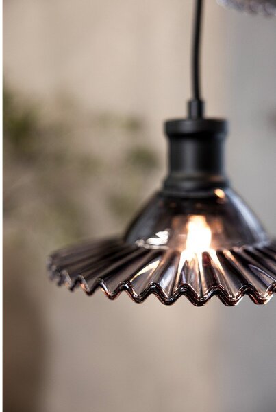 Czarna lampa wisząca ze szklanym kloszem ø 22 cm Novia – Markslöjd