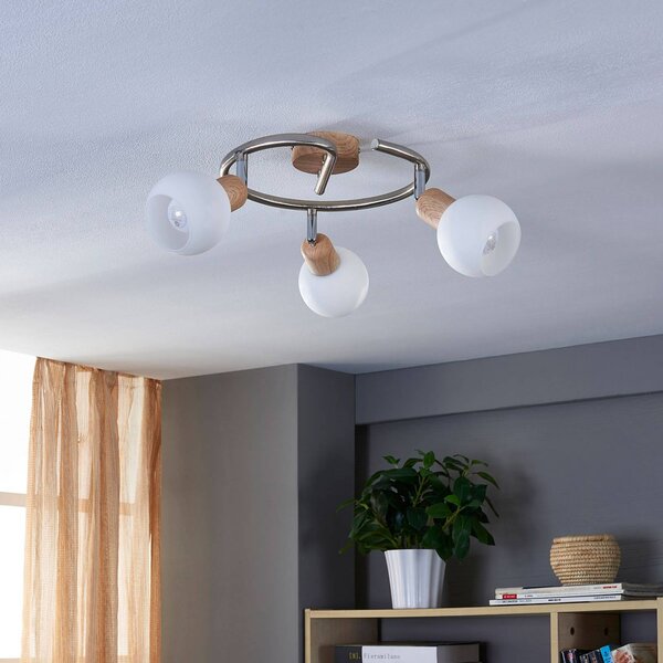 Lampa sufitowa Svenka, 3-pkt., mosiądz Svenka Lindby, możliwość ściemniania, jasne drewno, salon / jadalnia, szkło, nowoczesny