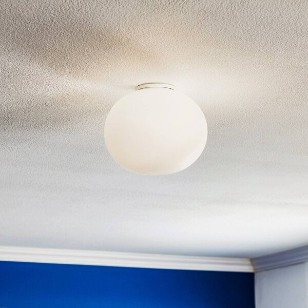 FLOS Lampa sufitowa designerska GLO-BALL, możliwość ściemniania, biały / opal, salon / jadalnia, szkło, design