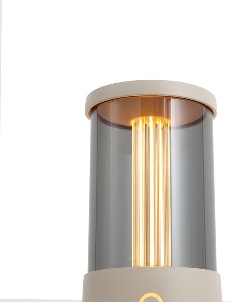Zewnętrzna lampa stołowa beżowa ładowalna ze stacją ładującą IP65 - Grill