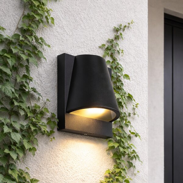 Industrialna lampa ścienna zewnętrzna czarna IP44 - Femke