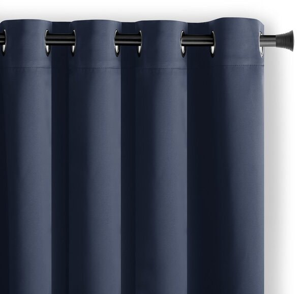 Ciemnoniebieska zasłona częściowo zaciemniająca (dimout) 140x245 cm Kierra – Restilo