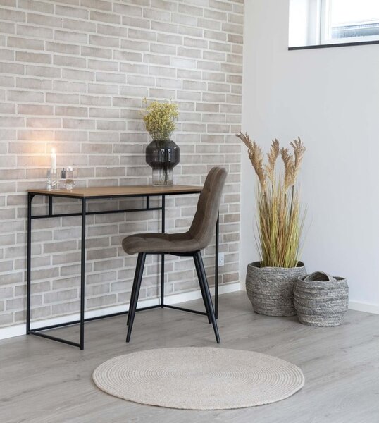Biurko z czarną stalową konstrukcją i blatem w dekorze dębu House Nordic Vita