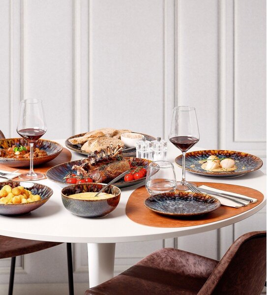 Brązowy głęboki porcelanowy talerz ø 26 cm Resto – BonBistro
