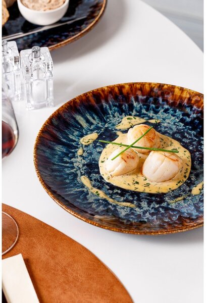 Brązowy porcelanowy talerz ø 27 cm Resto – BonBistro