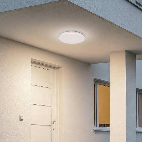 Lindby – lampa sufitowa zewnętrzna LED Kirkola, 3000 K, Ø 34 cm, biała Kirkola, biały / opal, tworzywo sztuczne