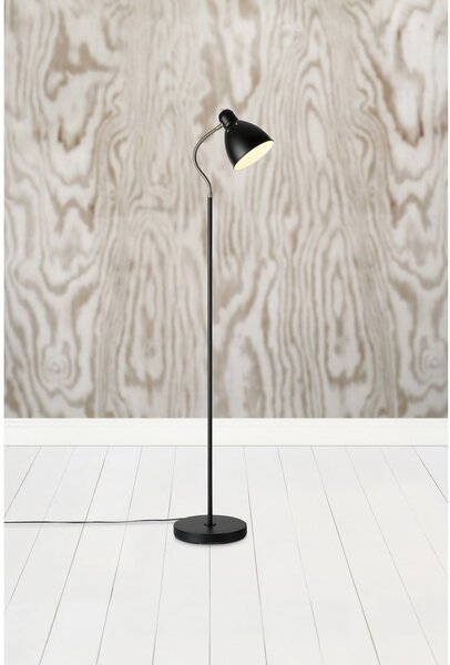 Czarna lampa stojąca Markslöjd Nitta, wys. 1,45 m