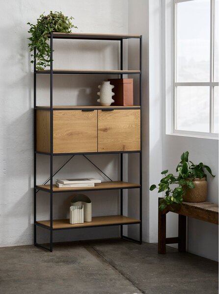 Regał w dekorze dębu w naturalnym kolorze 90x190x40 cm Cesura – Unique Furniture