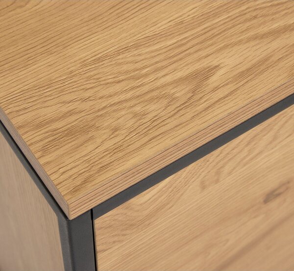 Komoda w dekorze dębu w naturalnym kolorze 104,5x80x45 cm Cesura – Unique Furniture