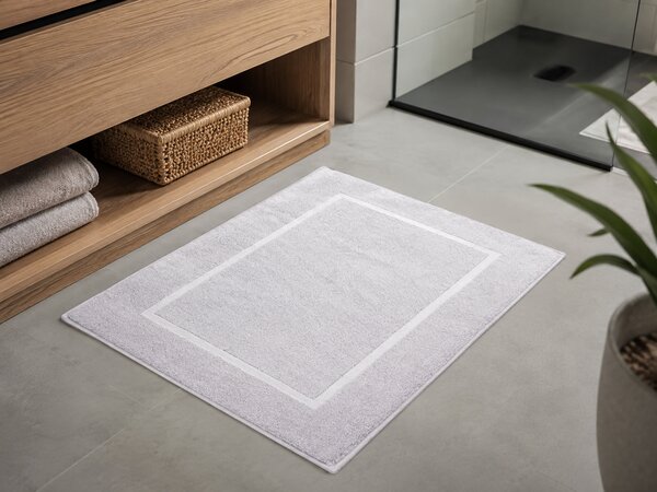 Mata łazienkowa Comfort biała 750g/m2