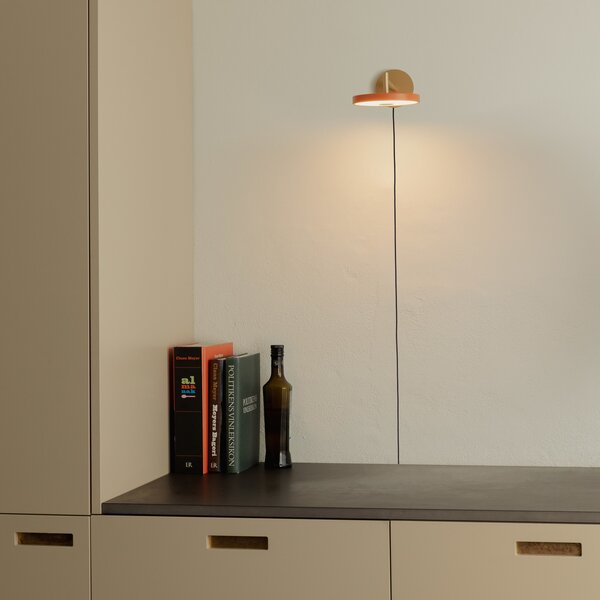 Lampa Ścienna UMAGE, Asteria Short, ściemnialny, złoty | mosiężny, salon, metal, design