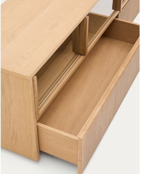Szafka pod TV w dekorze dębu w naturalnym kolorze 200x54x40 cm Helvine – Kave Home
