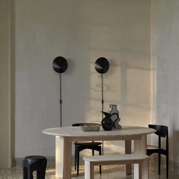 Lampa Ścienna ferm LIVING, Arum Sconce, czarny, salon, stal szlachetna, design