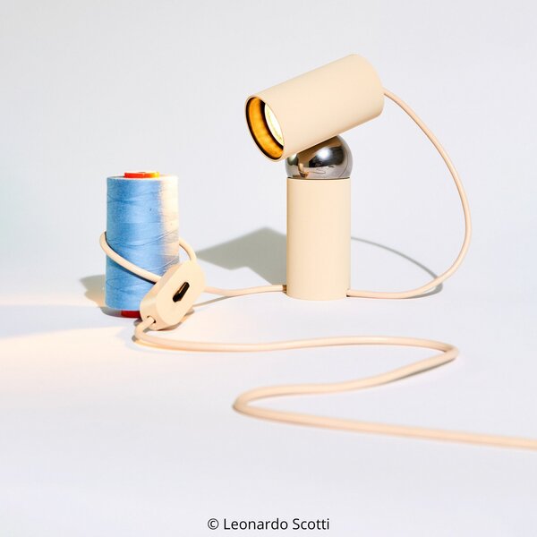 Lampa Stołowa FLOS, Bilboquet, beżowy, salon, tworzywo sztuczne, design