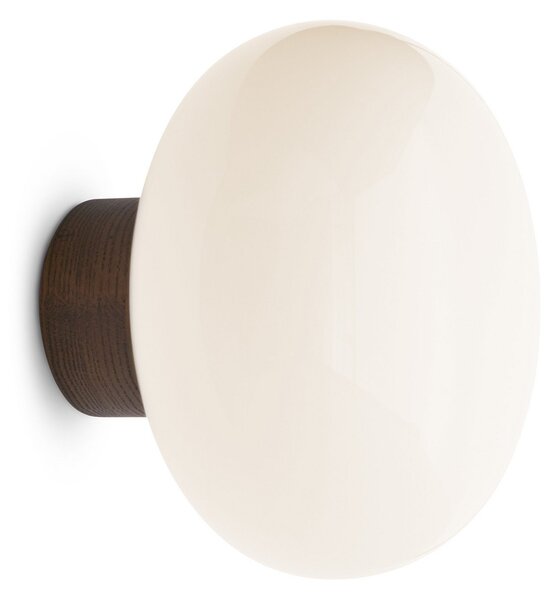 Lampa Ścienna New Works, Karl-Johan, ściemnialny, salon, drewno, design