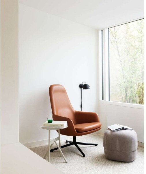 Lampa Ścienna Normann Copenhagen, czarny, salon, aluminium