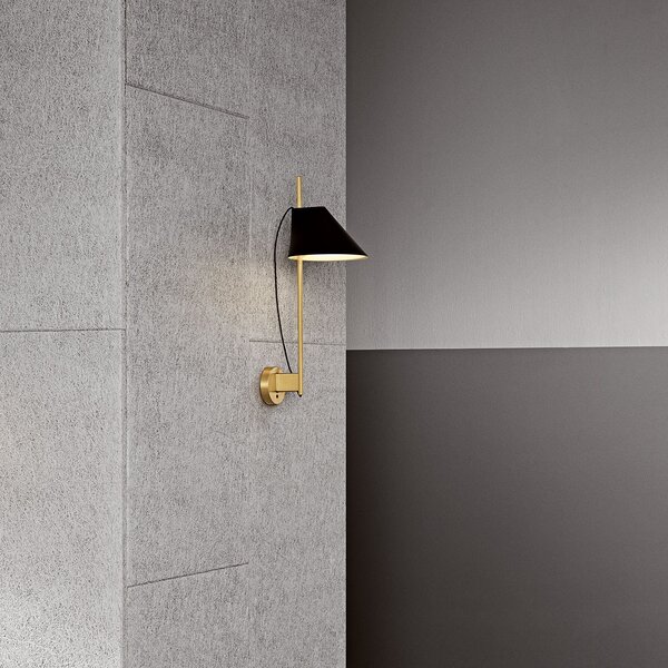 Lampa Ścienna Louis Poulsen, Yuh Brass, ściemnialny, czarny, salon, metal, design