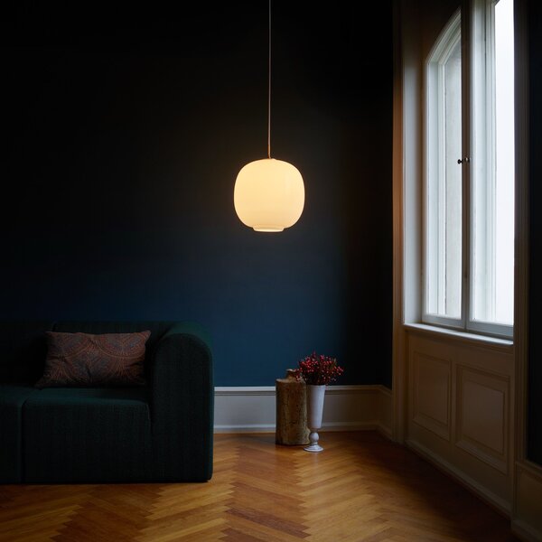 Lampa Wisząca Louis Poulsen, VL45 Radiohus, ściemnialny, biały, salon, szkło, design