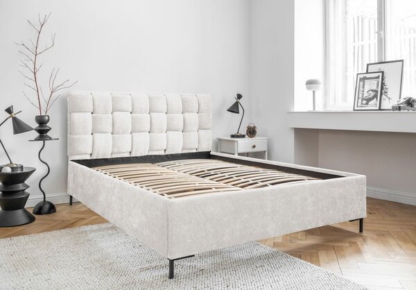 Kremowe tapicerowane łóżko dwuosobowe ze stelażem 140x200 cm Eve – Miuform