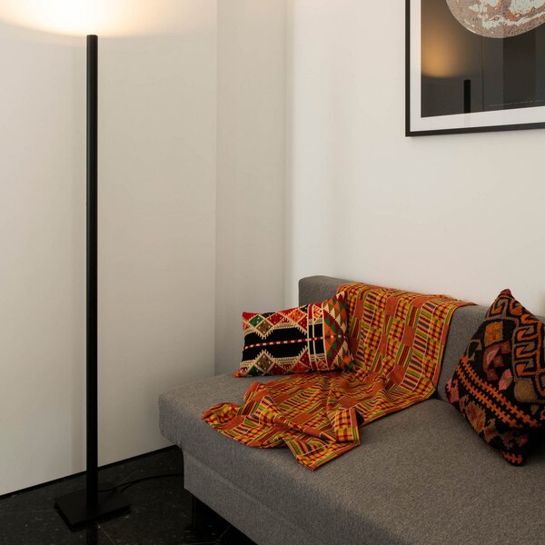 Lampa Podłogowa Artemide, Ilio Mini, ściemnialny, czarny, salon, metal, design