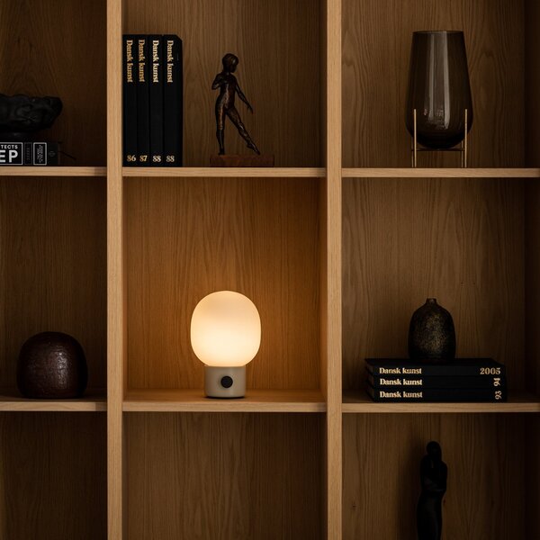 Lampa Stołowa Audo Copenhagen, JWDA, ściemnialny, biały, salon, szkło, design