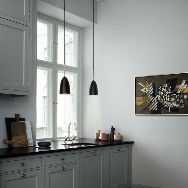 Lampa Wisząca GUBI, Gräshoppa, ściemnialny, czarny, salon, metal, design
