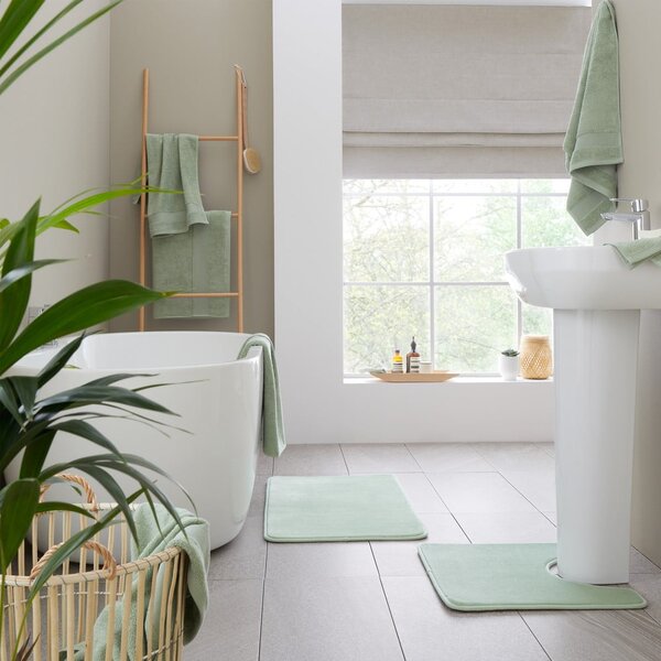 Zielony bawełniany ręcznik kąpielowy frotte 70x120 cm Anti-Bacterial – Catherine Lansfield
