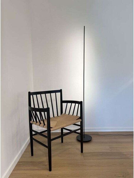 String F1 LED Lampa Podłogowa Dim. Czarny - Antidark