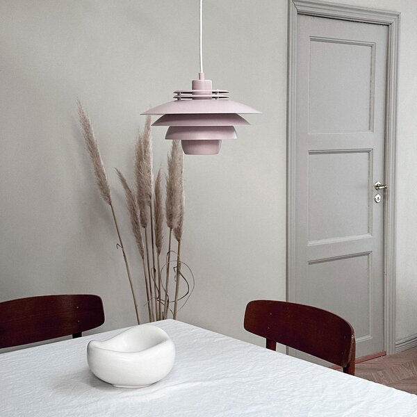 Lampa Wisząca Dyberg Larsen, Ejka mini, ściemnialny, pudrowy róż, salon, metal, design