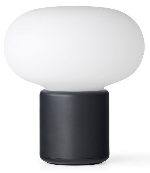 Zewnętrzna Lampa New Works, Karl-Johan, ściemnialny, czarny, taras, tworzywo sztuczne, design
