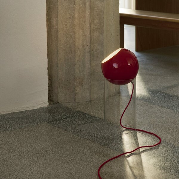 Lampa Podłogowa &Tradition, czerwony, salon, aluminium, design