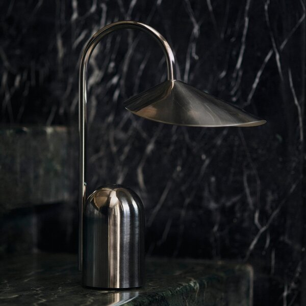 Lampa Stołowa ferm LIVING, Arum, ściemnialny, metaliczny, salon, stal szlachetna, design