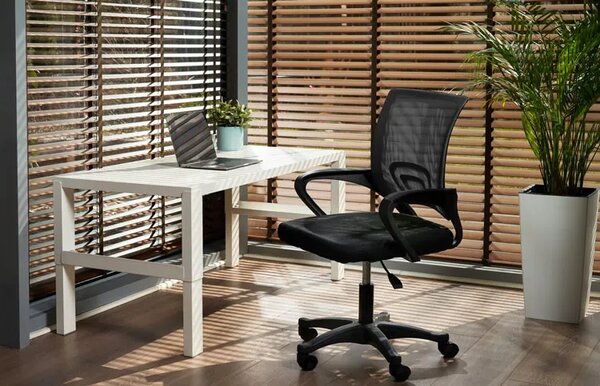 Czarne Ergonomiczne Krzesło Obrotowe Do Biurka K0-K70