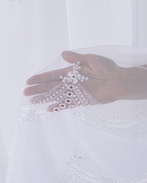 Firana na haczykach flex pojedynczych kolor biały tkanina półprzezroczysta, strukturalna, wzorzysta
