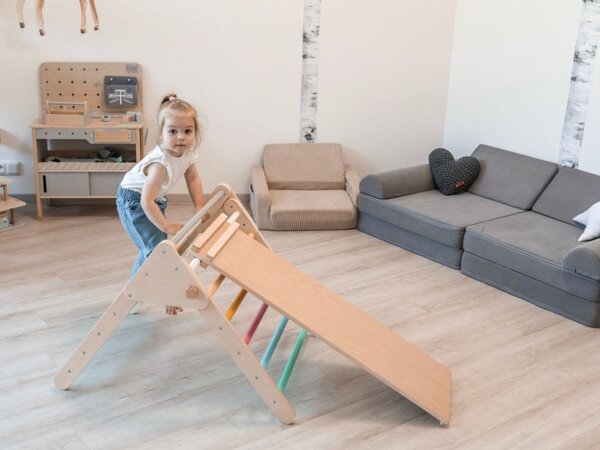 Drewniany trójkąt Piklera MONTY, 59 cm, z deską Montessori, wielokolorowy ELIS design