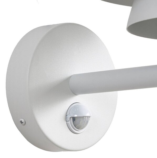 Kinkiet zewnętrzny LED Lucande Montaro, biały, IP54, z czujnikiem Montaro, biały / opal, aluminium, nowoczesny