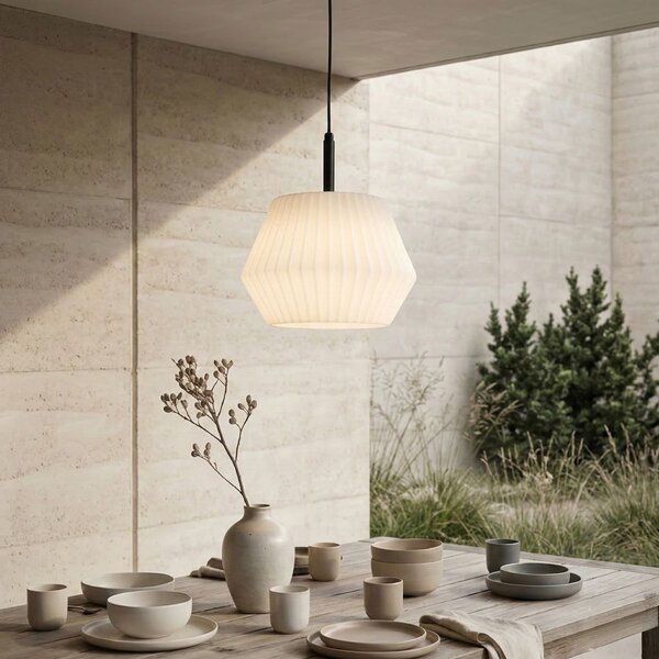 Nowoczesna lampa wisząca zewnętrzna czarna z białym kloszem 33 cm IP44 - Robbert