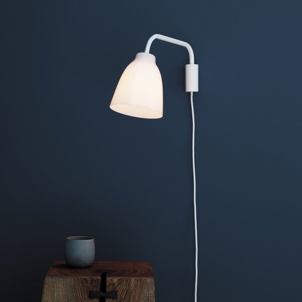Lampa Ścienna FRITZ HANSEN, Caravaggio, ściemnialny, biały, salon, metal, design