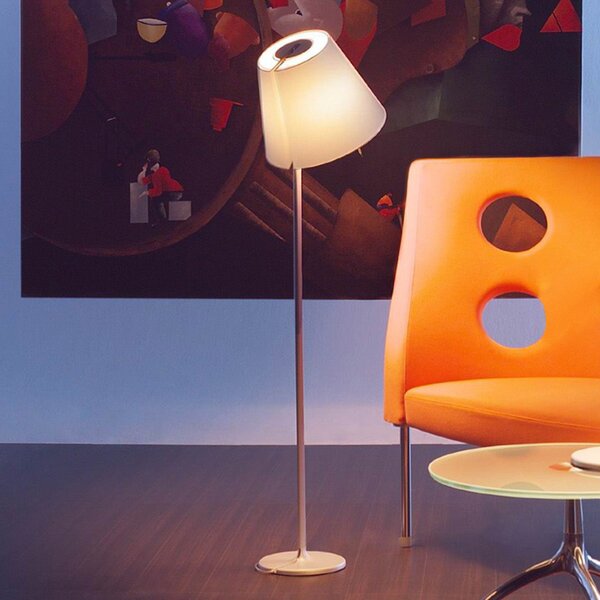 Lampa Podłogowa Artemide, Melampo, szary, salon, tkanina | tekstylia, design