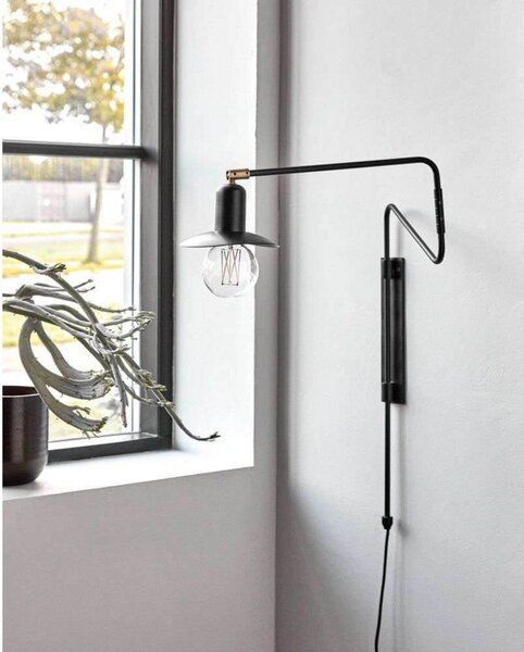 Lampa Ścienna House Doctor, czarny, salon, metal