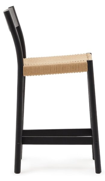 Czarny hoker z litego drewna dębowego (wysokość siedziska 65 cm) Yalia – Kave Home