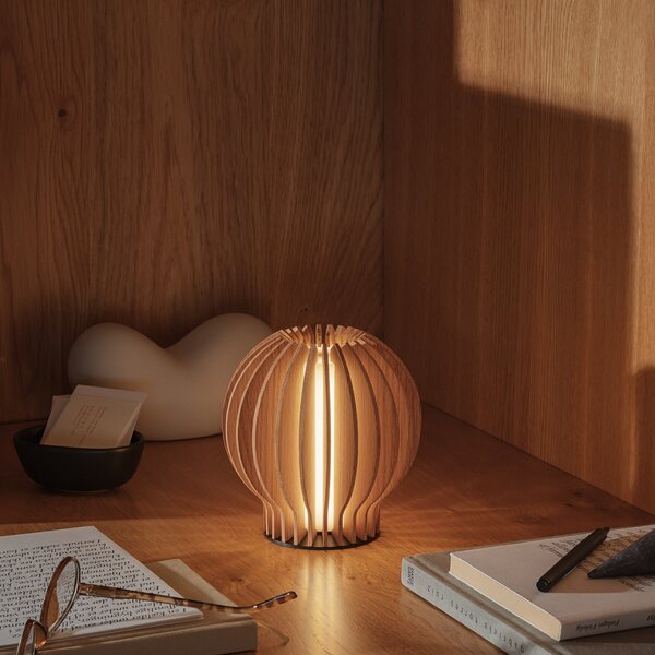 Lampa Stołowa PLEASE WAIT to be SEATED, Radiant, ściemnialny, drewniany, salon, drewno, nowoczesny